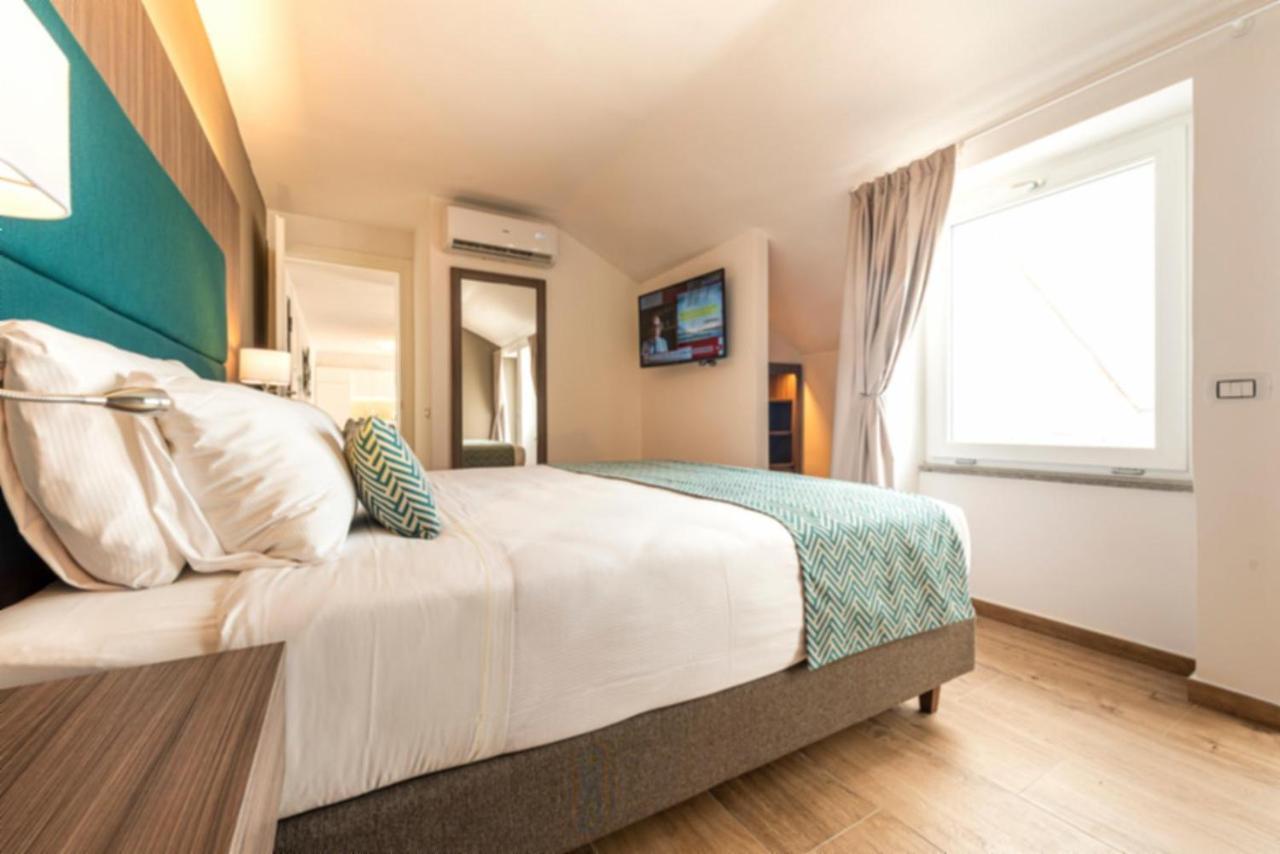 Aurelia Antica Suites & Apartments Rome Exterior photo