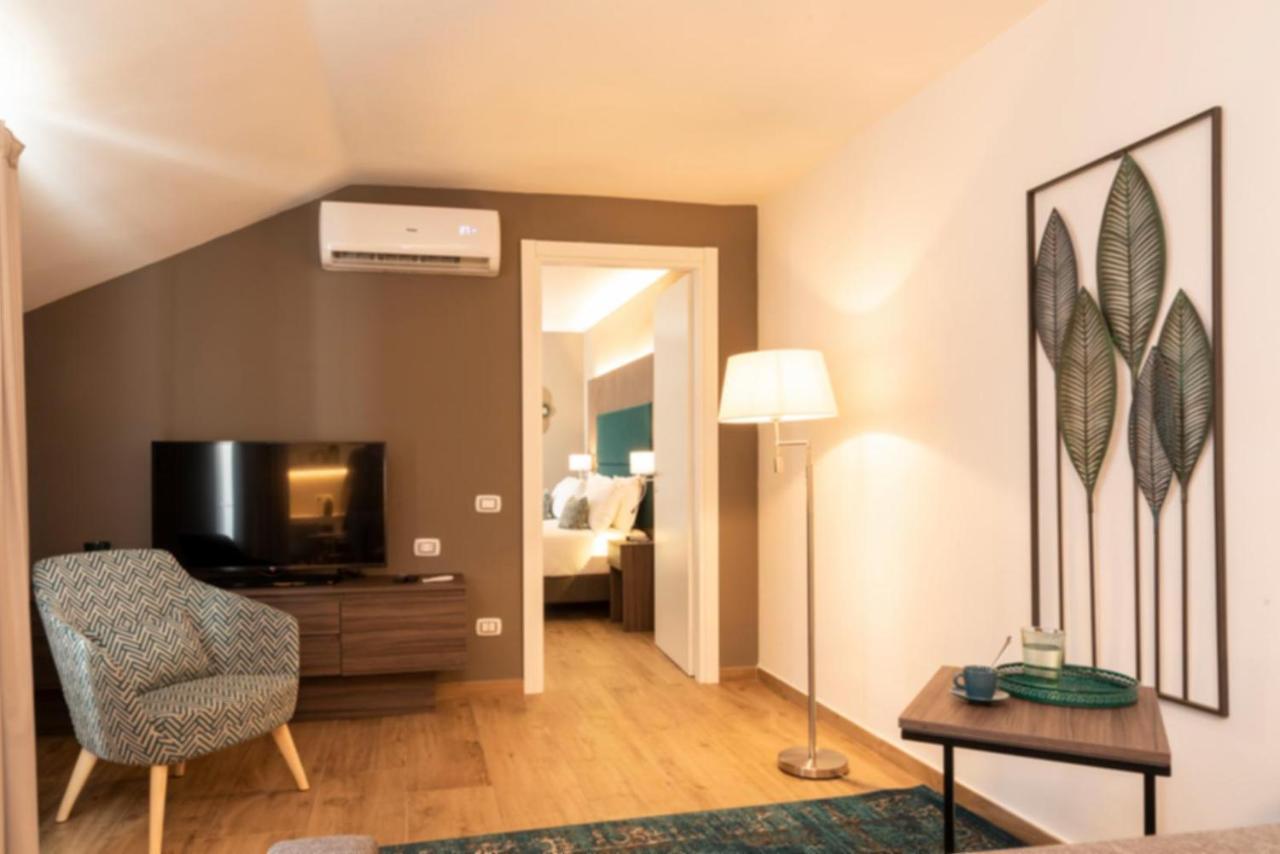 Aurelia Antica Suites & Apartments Rome Exterior photo